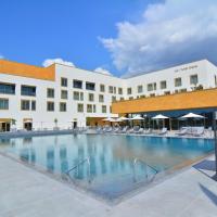 mk hotel tirana，位于地拉那地拉那特蕾莎修女国际机场 - TIA附近的酒店