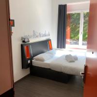 easyHotel Zürich West，位于苏黎世维普钦根的酒店