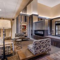 Comfort Suites Burlington，位于伯灵顿Southeast Iowa Regional Airport - BRL附近的酒店