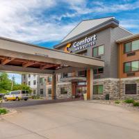 Comfort Inn & Suites Mountain Iron and Virginia，位于Mountain Iron奇泽姆希宾机场 - HIB附近的酒店