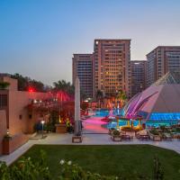 开罗城市之星洲际酒店 ，位于开罗纳赛尔城的酒店