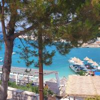 EMAR Beachfront Hotel Ksamil，位于卡萨米尔的酒店