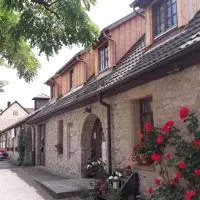 Kelterhotel Fröscher，位于Forchtenberg的酒店