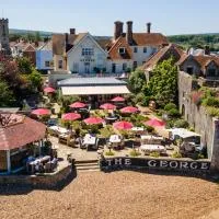 The George Hotel and Beach Club，位于雅茅斯的酒店