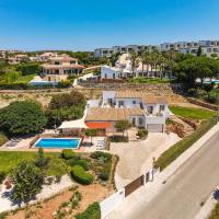 Beach Villa - oceanfront villa Martinhal，位于萨格里什的酒店