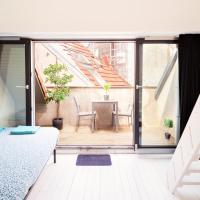 Beautiful Terrace Apartment in the Heart of Antwerp，位于安特卫普Schipperskwartier的酒店