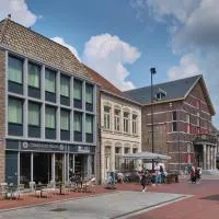 Stadshotel Weert，位于韦尔特的酒店