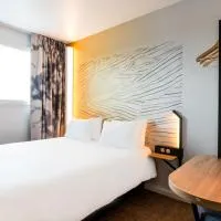 B&B HOTEL Le Port Marly Saint Germain en Laye，位于马尔利港的酒店