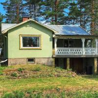 Holiday home RÖRBÄCKSNÄS，位于RörbäcksnäsScandinavian Mountains Airport - SCR附近的酒店