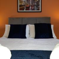 Ideal Apartment - Sleeps 6 - Parking