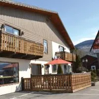 欧陆木屋汽车旅馆，位于维勒蒙特的酒店