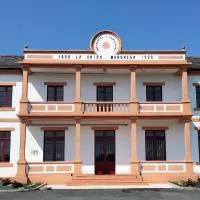 Albergue Abeiro do Sor，位于Mañón的酒店