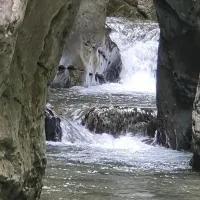 Hotel Rural L'Ortiga Blanca，位于克拉尔夫斯的酒店