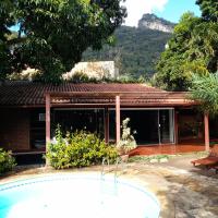 Casa 6 quartos piscina e sauna，位于里约热内卢Cosme Velho的酒店