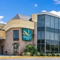 Quality Inn Greer - Greenville，位于格里尔的酒店