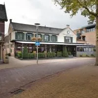 Hotel Restaurant De Ploeg，位于Varsseveld的酒店