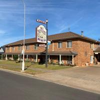 All Settlers Motor Inn Parkes，位于帕克斯福布斯机场 - FRB附近的酒店