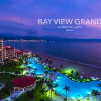 Paradise apartment, private beach condo Bay View Grand，位于巴亚尔塔港Marina Puerto Vallarta的酒店