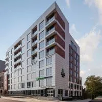 Holiday Inn Express & Suites Woodside LaGuardia Airport，位于皇后区的酒店