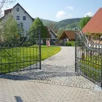 Landhotel Zur Pferdetränke,位于Schleid的酒店