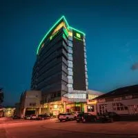 吉利纳假日酒店,位于日利纳的酒店