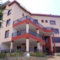 KILIMANI BREEZE HOTEL，位于Wote的酒店