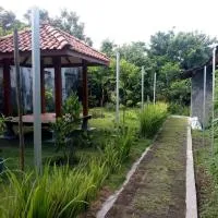 Pendopo Kayuwanan Syariah Near Terminal Giwangan,位于日惹的酒店