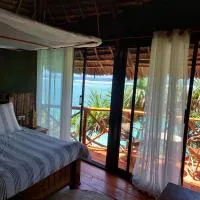 Mtende Beach Bungalow océan view，位于Mtende的酒店