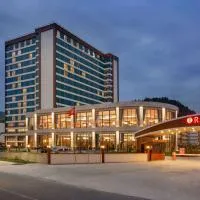 Ramada Plaza by Wyndham Rize，位于里泽的酒店