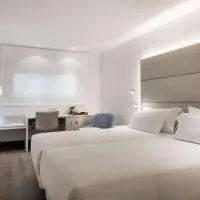 NH皇城酒店，位于雷阿尔城的酒店