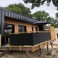 Maison chaleureuse et cosy en bois de 2021 Près de Quimper，位于埃尔盖加贝里克的酒店