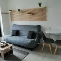 STUDIO NOYANT VILLAGES，位于Noyant的酒店
