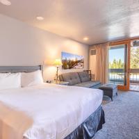 Hotel Style Room in The Timber Creek Lodge condo，位于特拉基的酒店