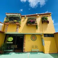 El Sol Posada，位于圣克里斯托瓦尔Mayor Buenaventura Vivas Airport - STD附近的酒店