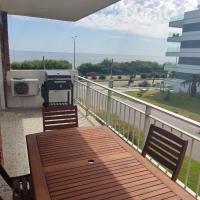 Apartamento en alquiler punta del este 3 dormitorios，位于埃斯特角城的酒店