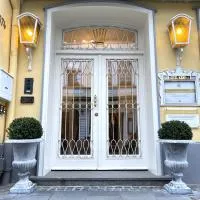 Das Hotel Krone，位于柯尼希斯温特的酒店