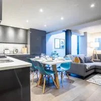 Modern 2 Bed Apartment in Fulham by Opulent