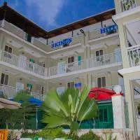 Three Kings Hotel，位于Vertières的酒店