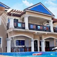 Yussals Apartments，位于Kokrobite的酒店