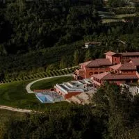 Casa di Langa，位于Cerretto Langhe的酒店