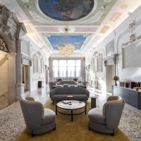 Radisson Collection Hotel, Palazzo Nani Venice，位于威尼斯卡纳雷吉欧的酒店