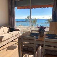 Studio front de mer - Menton Garavan，位于芒通的酒店