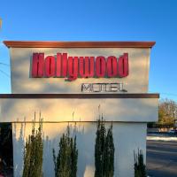 HOLLYWOOD MOTEL，位于法明代尔Republic Airport - FRG附近的酒店