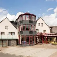 沃尔夫莫特斯兰德酒店，位于Sessenbach的酒店