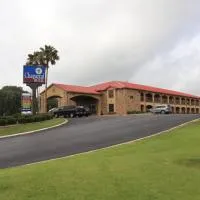 Chaparral Motel Hallettsville，位于Hallettsville的酒店