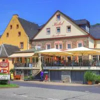 Hotel Moselterrasse，位于埃迪格尔-埃莱尔的酒店