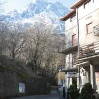 Hotel Casale,位于伊索拉德尔格兰萨索的酒店