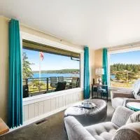 Three Eagles On Whidbey，位于Freeland的酒店