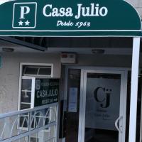 PENSION CASA JULIO **，位于库列雷多拉科鲁尼亚机场 - LCG附近的酒店