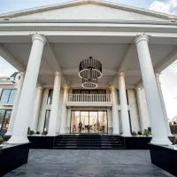 Hotel Caprice，位于巴克乌的酒店